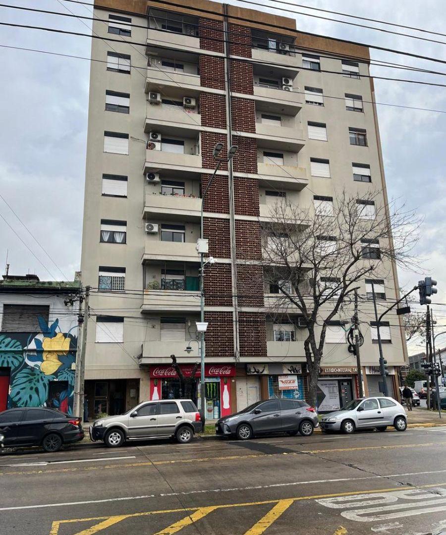 Foto de V. Martelli (Av. Mitre 580) Depto 2 ambientes. Excelente ubicación, imagen 5