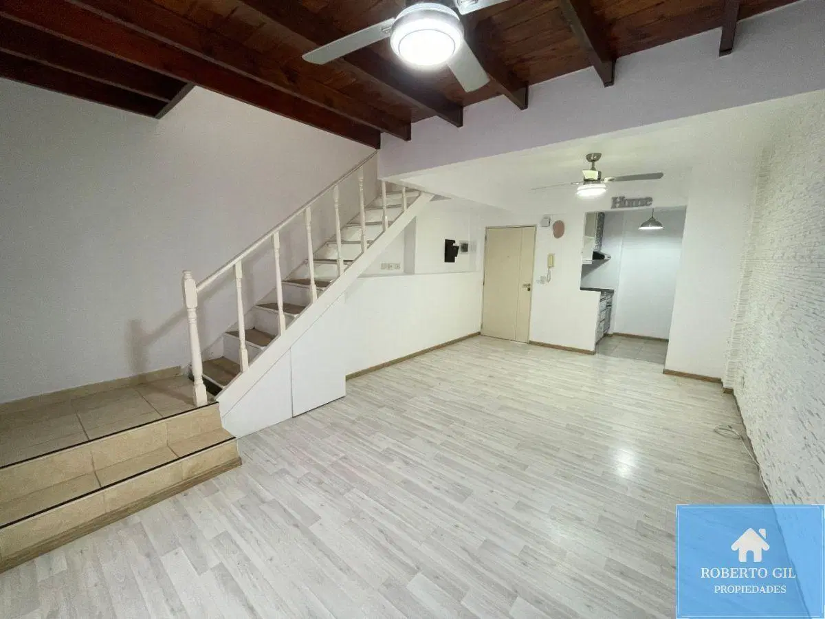 Alquiler Departamento 2 Ambientes en Duplex con Patio en Villa Urquiza 5