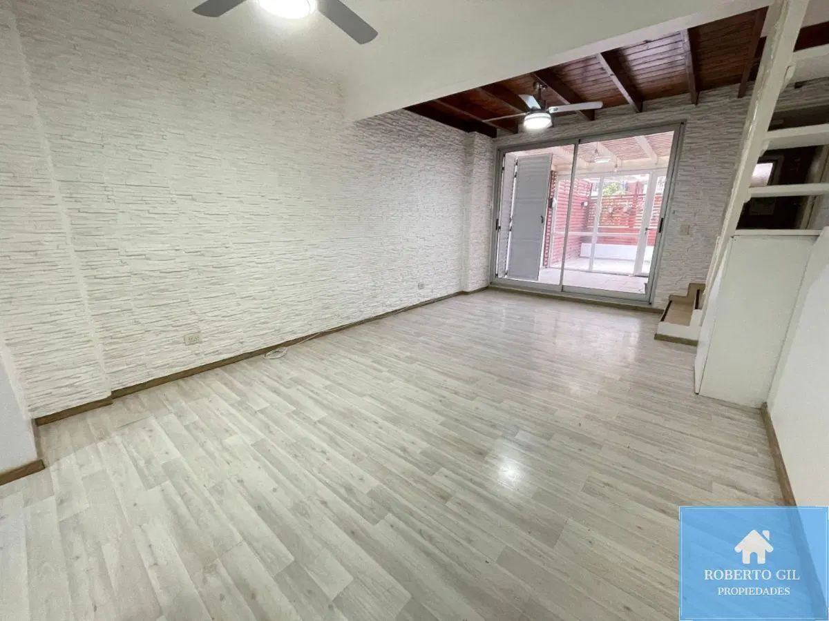Alquiler Departamento 2 Ambientes en Duplex con Patio en Villa Urquiza 4