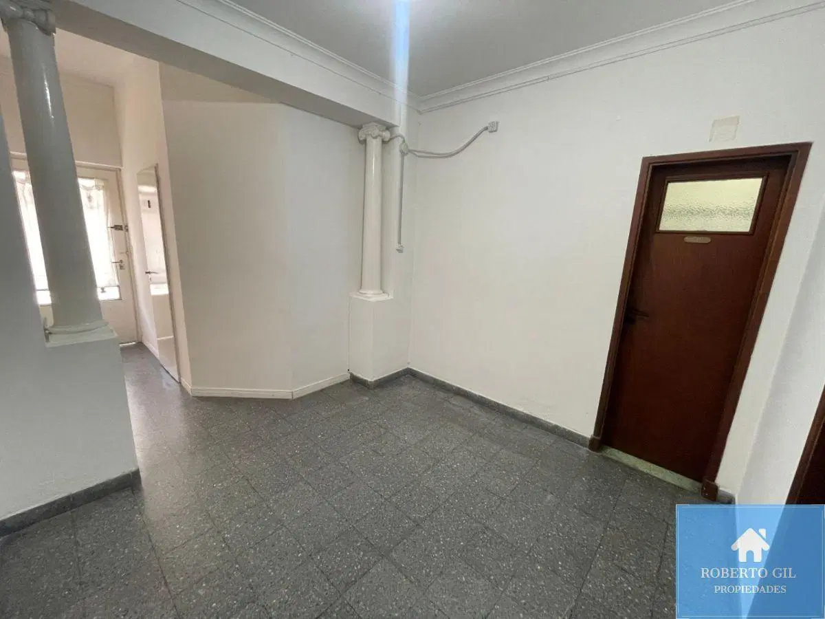 Alquiler Oficina Comercial en Villa Ortúzar 4