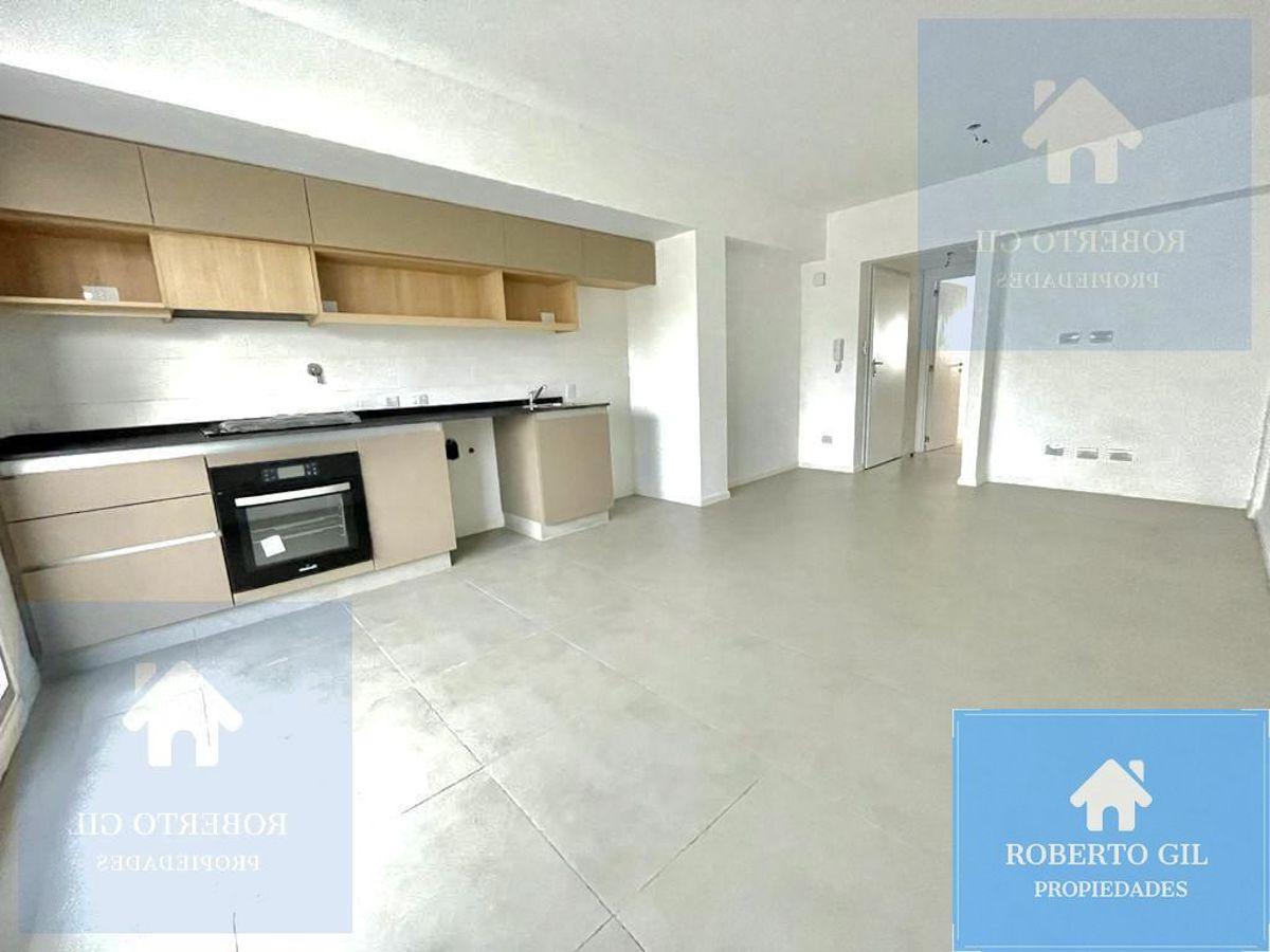Foto de Venta Departamento 2 Ambientes al Frente en Parque Chas, imagen 2
