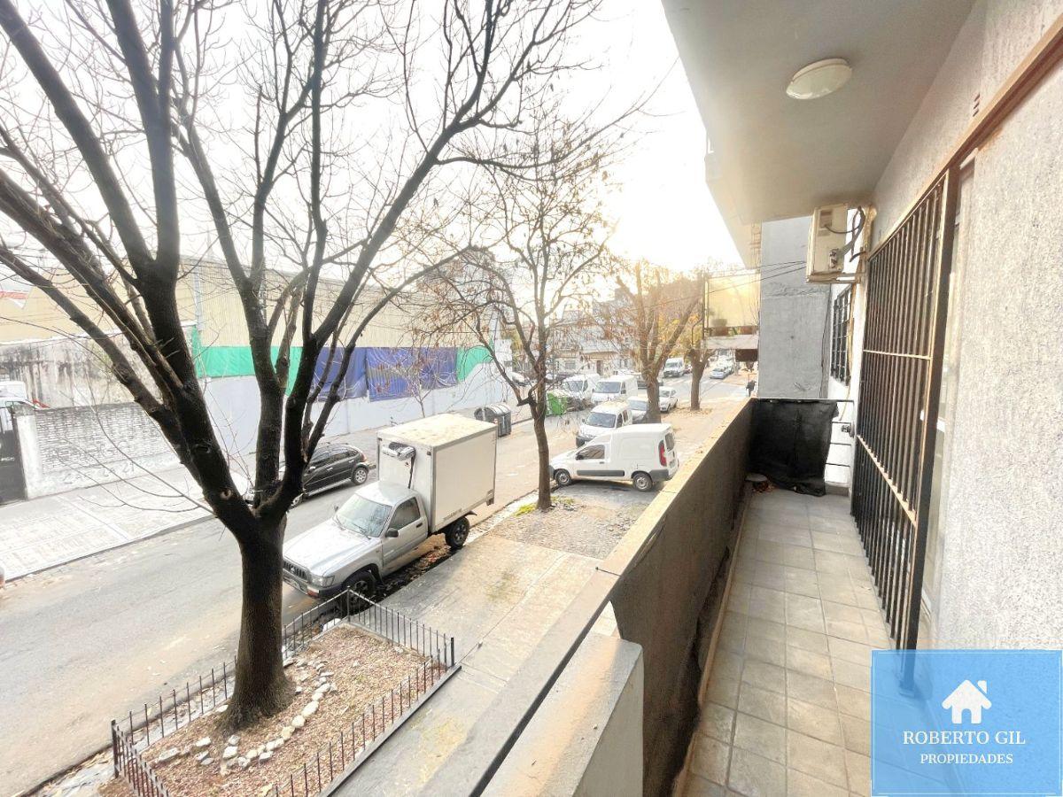 Foto de Alquiler Departamento 2 Ambientes con Balcon en Villa Urquiza, imagen 4