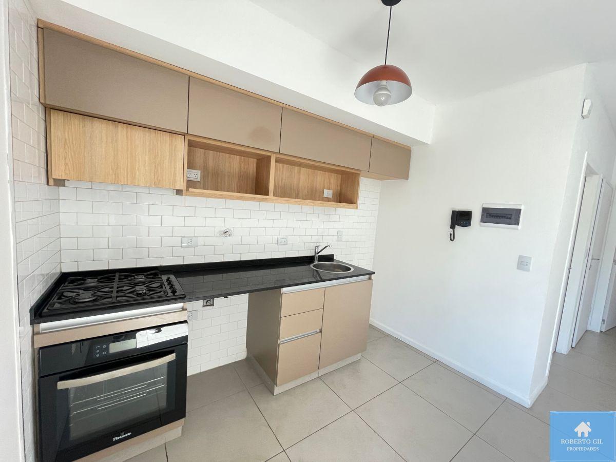 Foto de Alquiler Departamento 2 Ambientes con Balcon en Villa Urquiza, imagen 2