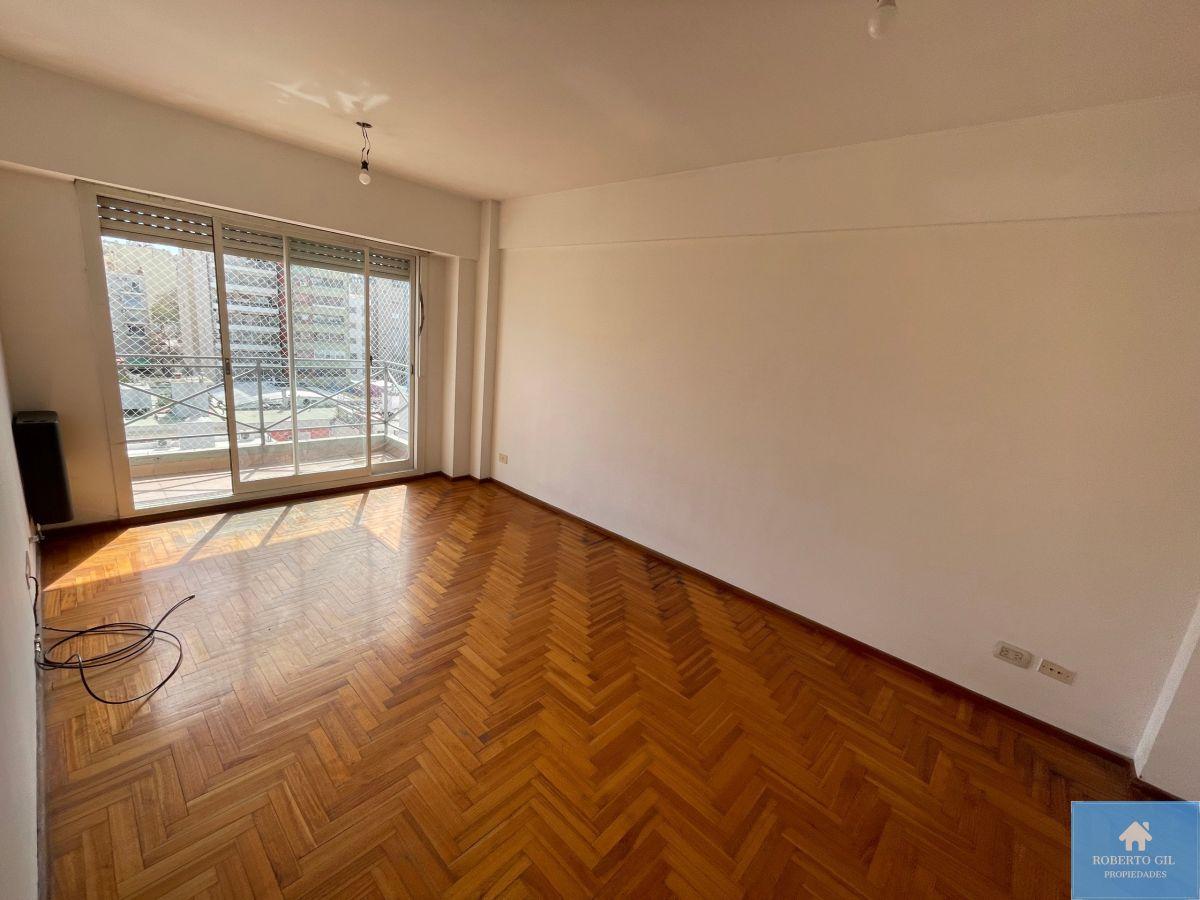 Foto de Alquiler Departamento 2 Ambientes con Balcon en Caballito, imagen 3