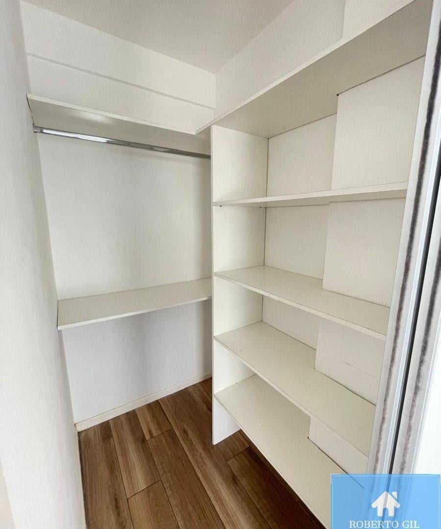 Foto de Alquiler PH 2 Ambientes con Balcón, Patio, Terraza Propia en Villa, imagen 3
