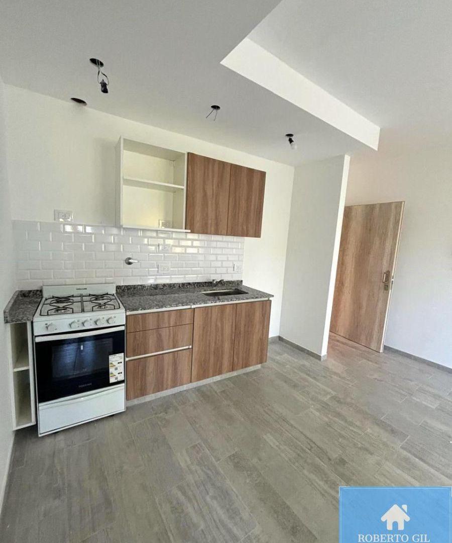 Foto de Venta Departamento 2 ambientes en Villa Real, imagen 2