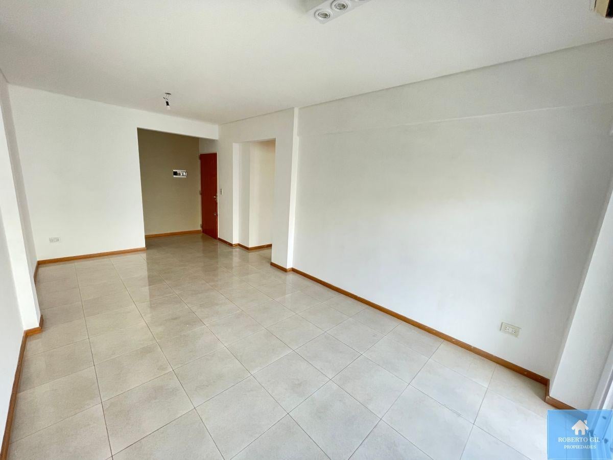 Foto de Alquiler Departamento 2 Ambientes con Balcon en Villa Urquiza, imagen 2