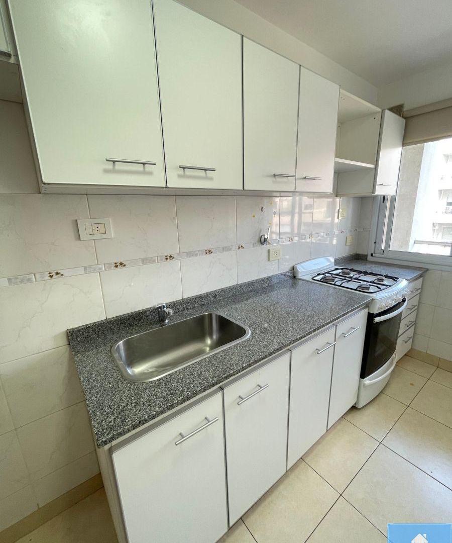 Foto de Alquiler Departamento 2 Ambientes con Balcon en Villa Urquiza, imagen 4