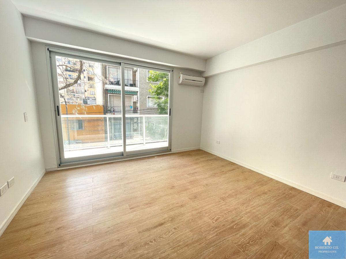 Foto de Alquiler Departamento 2 Ambientes con Balcon en Belgrano., imagen 2