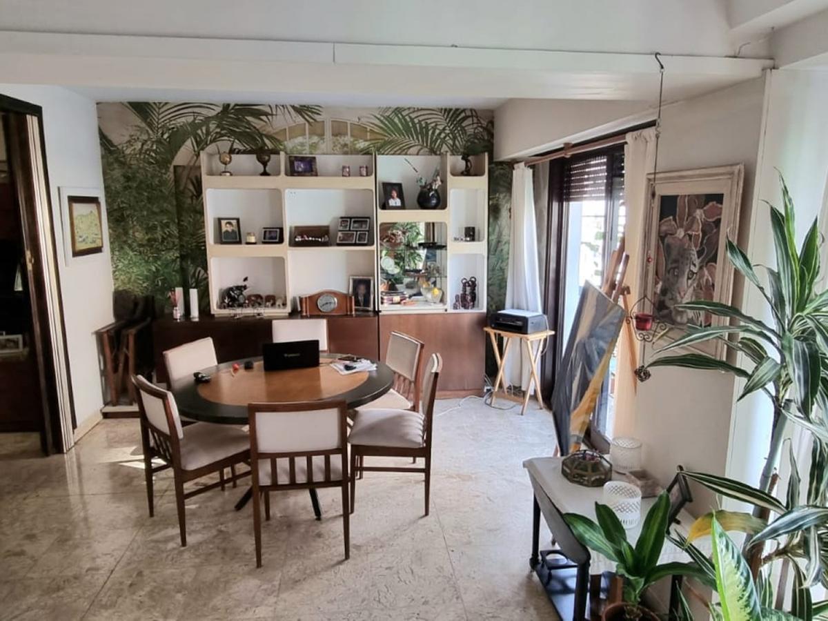 Venta Depto 7 Amb C/ Balcon y Cochera en Villa Crespo 2