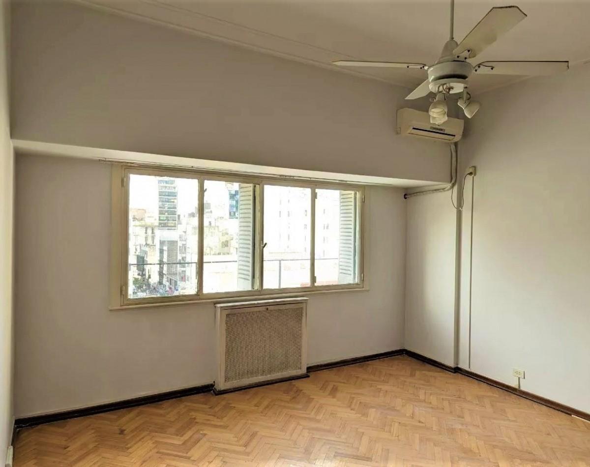 Venta Depto 4 Amb Apto Profesional C/ Balcon En Sarmiento 2600, Balvanera