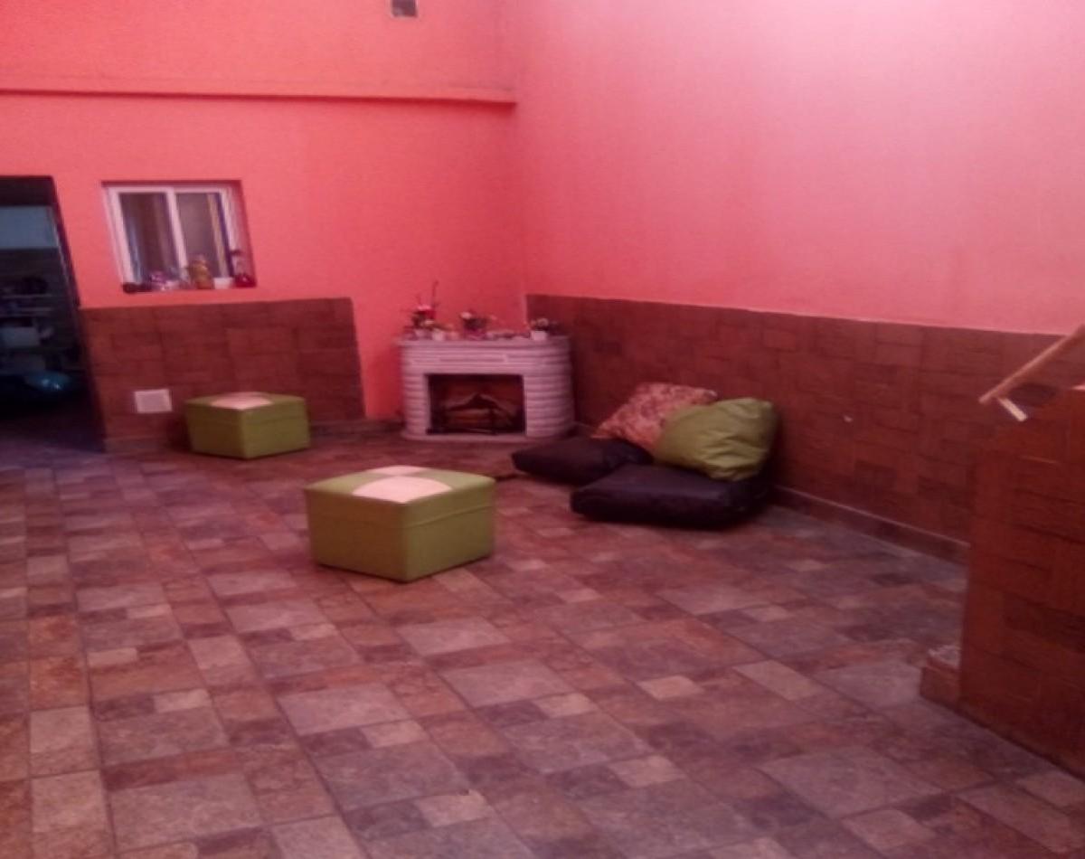 Venta Casa 4 Amb en Rio Cuarto 4800, Nueva Pompeya. 2