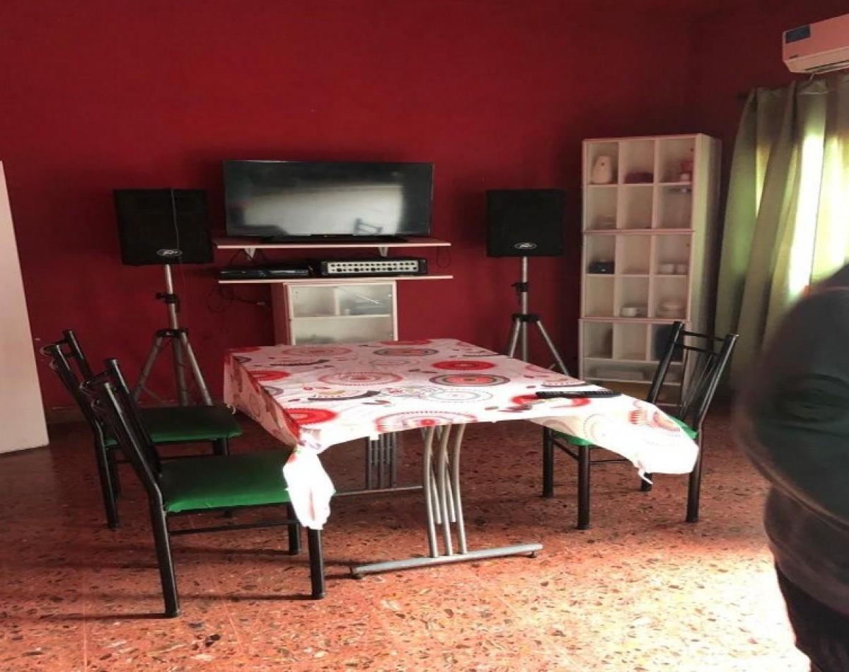Venta Casa 4 Amb en Rio Cuarto 4800, Nueva Pompeya. 2
