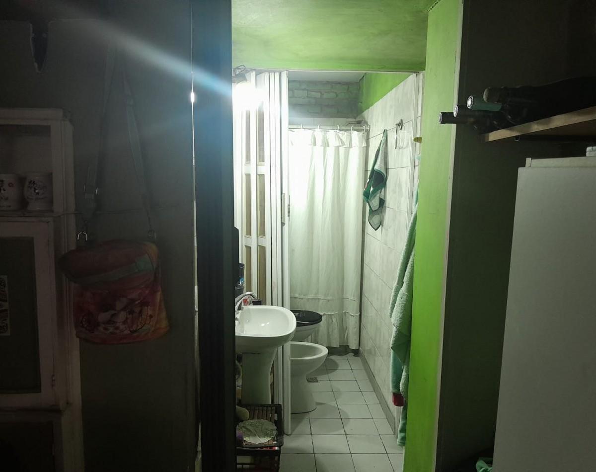 Foto de Venta PH 4 Amb con Terraza en Jose Leon Suarez 700, Liniers., imagen 2