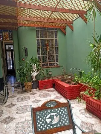 Retasado Casa Lote Propio 7 Amb - Dep de Servicio- Cochera - Patio - Terraza 5