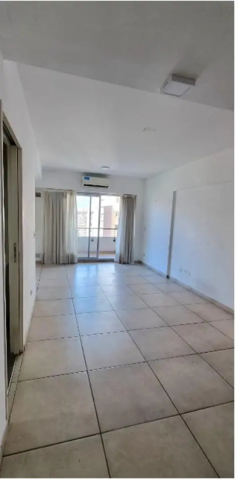 En Venta Amplio Monoambiente  con cochera y baulera en Villa Urquiza 5