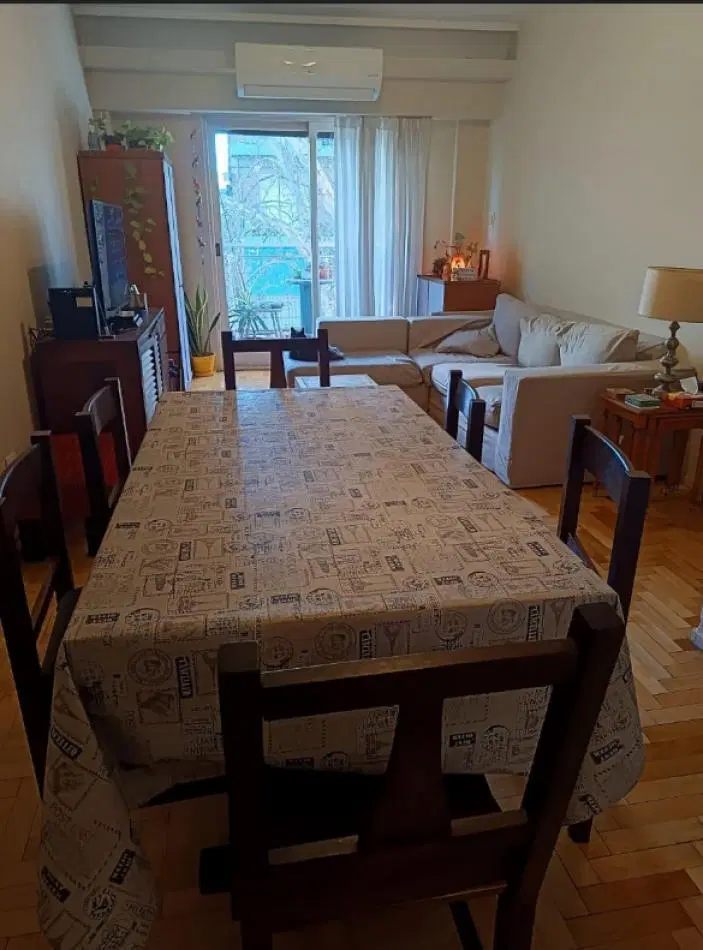 En venta depto de 5 amb con balcon al frente en Almagro 3