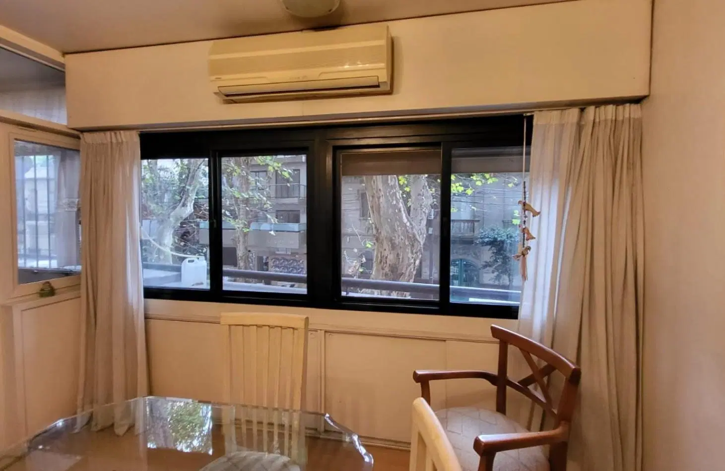 Venta semipiso 3 amb con patio en Colegiales 4