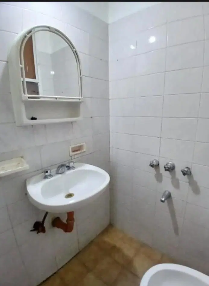 En Venta Depto de 1 amb  BAJAS EXPENSAS en San Cristobal 4