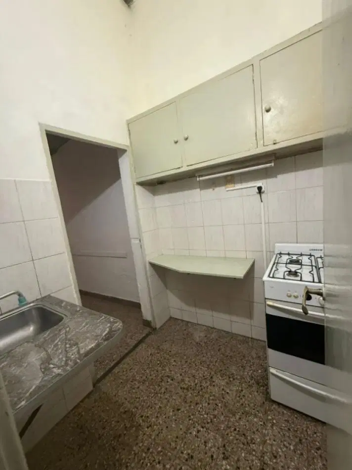 En Venta Depto de 1 amb  BAJAS EXPENSAS en San Cristobal 5