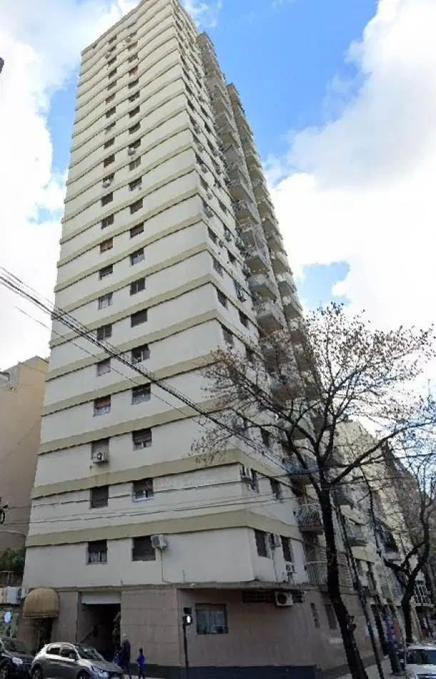 Venta departamento 4 amb con balcon en Recoleta 4