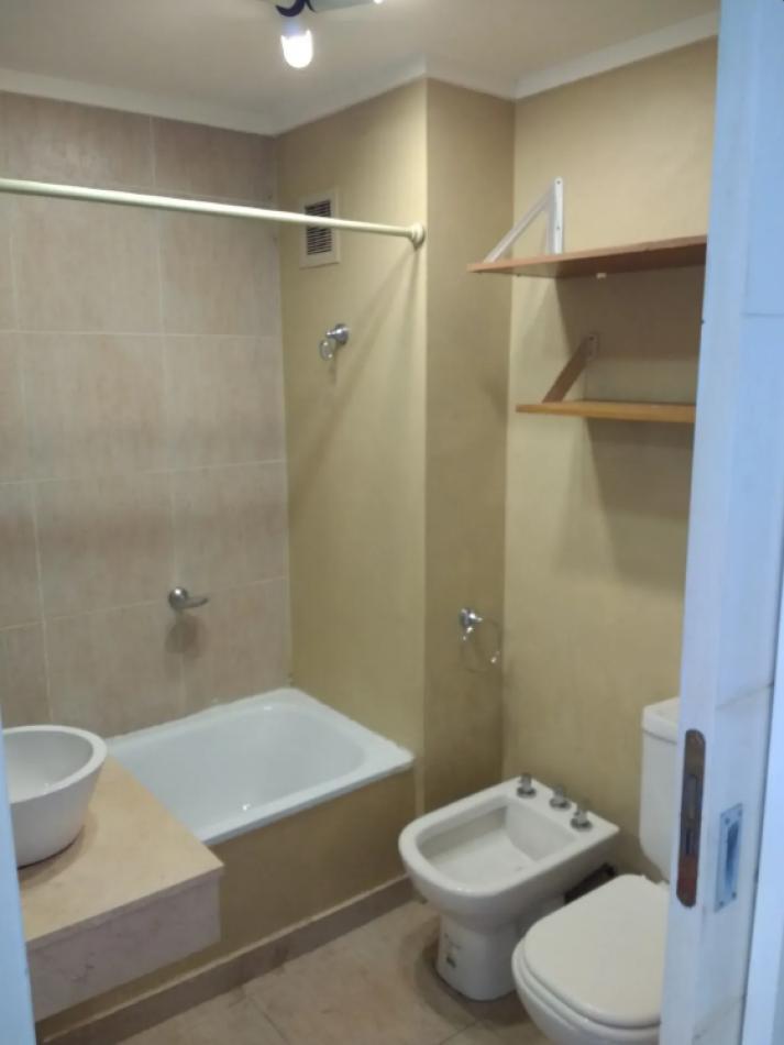 Foto de En Venta Monoambiente al frente con Cochera en Saavedra, imagen 4