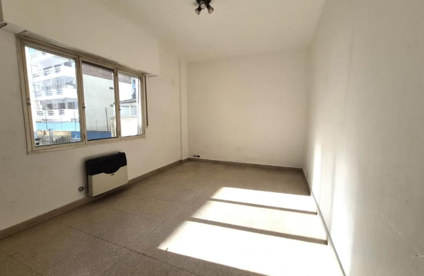 En venta Semipiso 4 amb con dependencia en Caballito