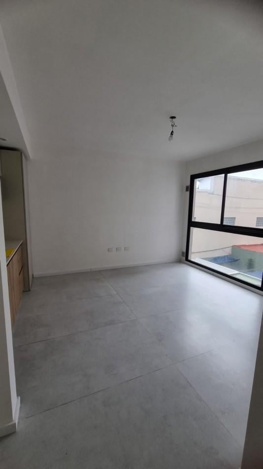 Foto de Alquiler 1 amb en Magariños Cervantes 1800 Villa Gral Mitre, imagen 1