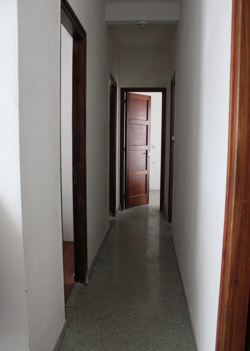 DEPARTAMENTO EN EXCELENTE ZONA COMERCIAL