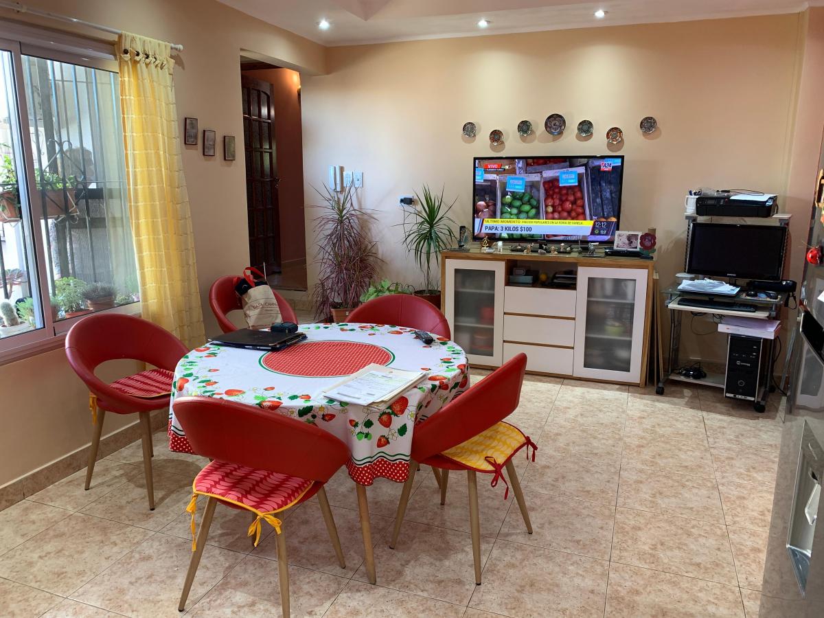 Departamento 4 Ambientes Al Frente Excelente Estado 1