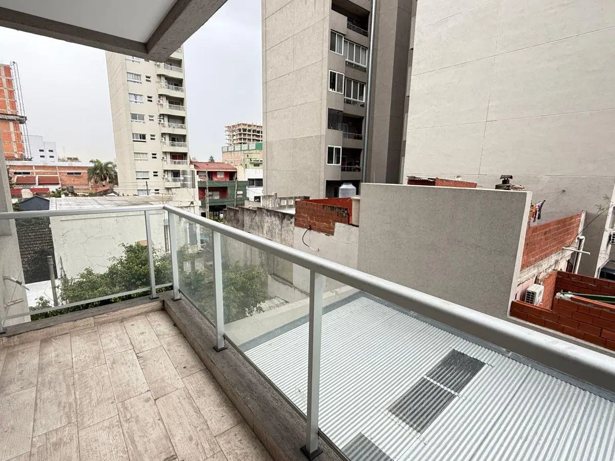Departamento en alquiler de 2 ambientes Torre Le Chateau II. 5