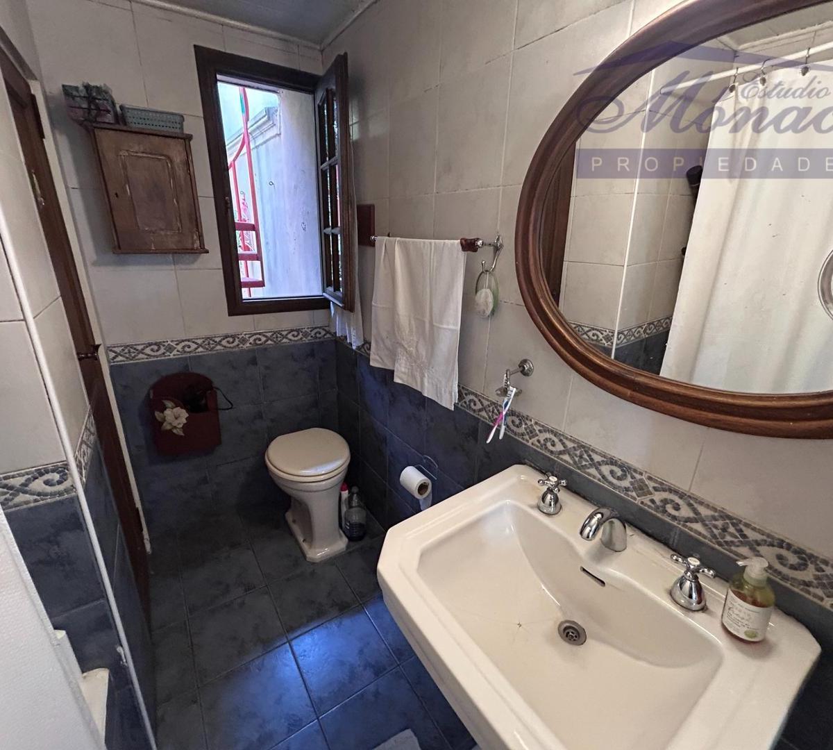 Única! Casa 5 Amb en Esquina Jardin Delantero y Patio. 2