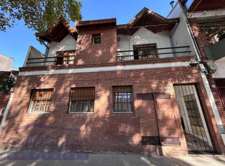 PH 4 amb al frente con patio. Sin expensas 3