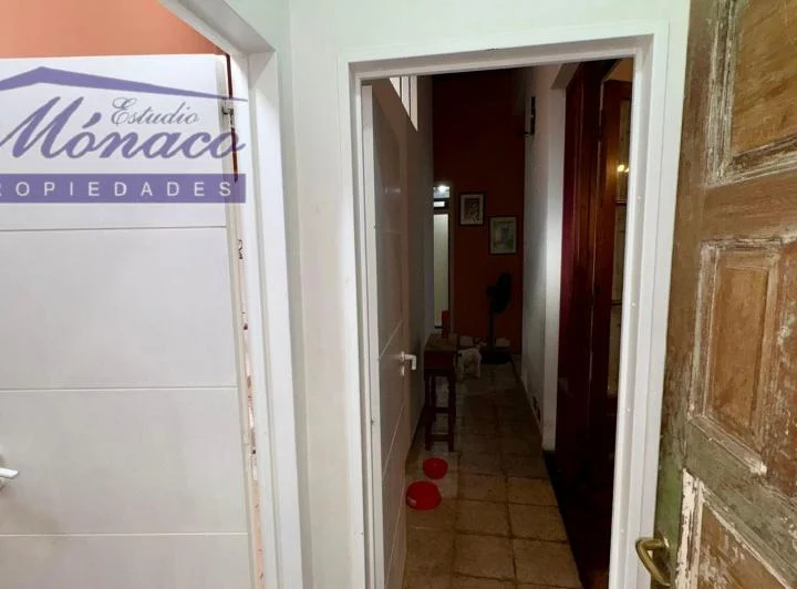 Vivienda Multifliar 4 amb p.alta + 2 amb P. baja 1