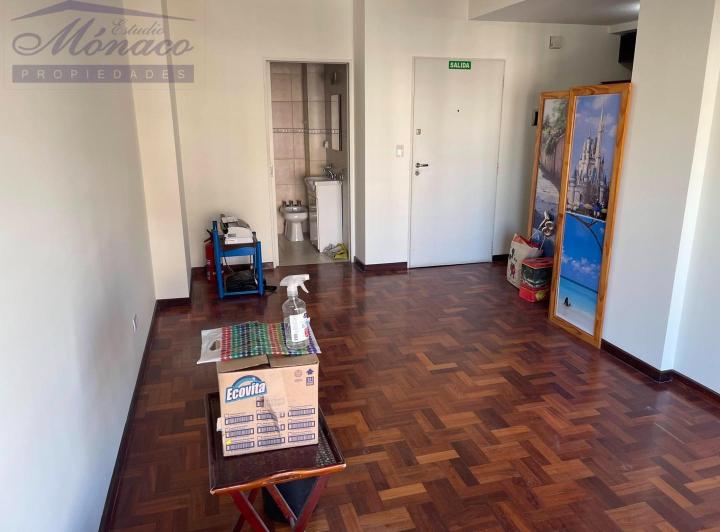 1 amb con balcon terraza.- Edif con Pileta y SUM 5