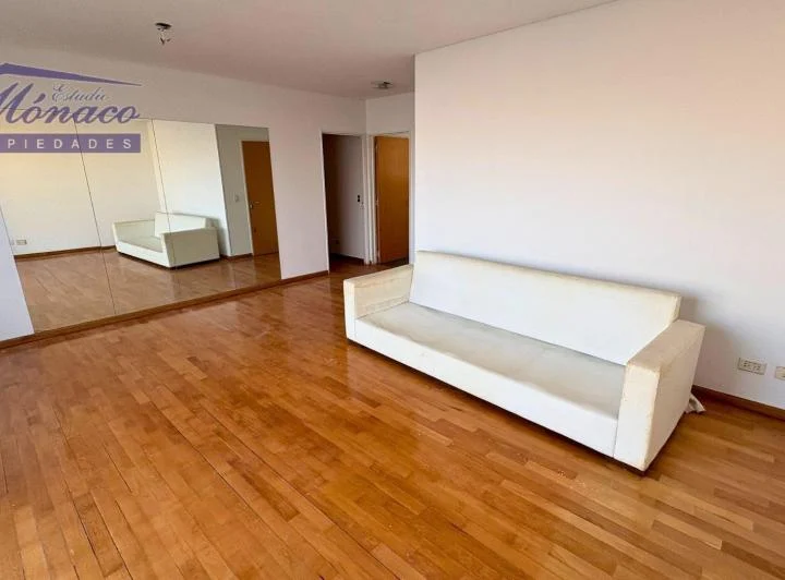 Semipiso 3 amb Categoria. Balcon terraza. Edif. con piscina. 5