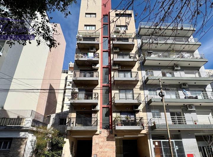 Hermoso 2 amb. luminoso con balcón al fte. 5