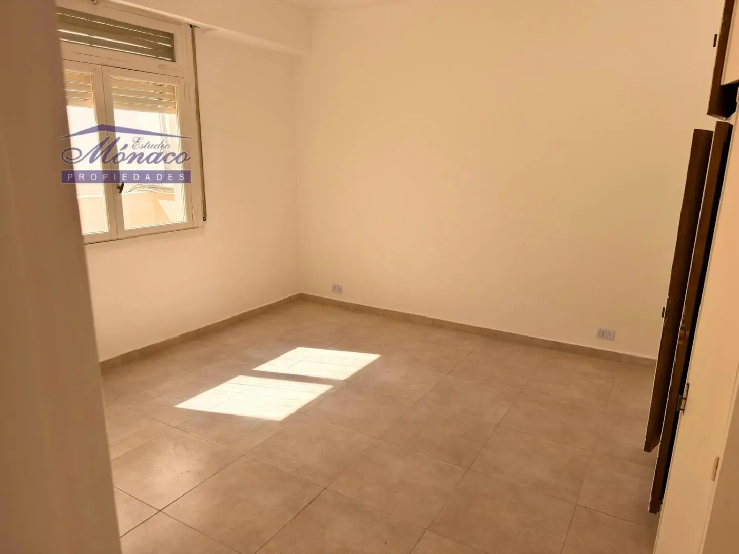 2 amb con Terraza propia. Inmejorable ubicacion! 2