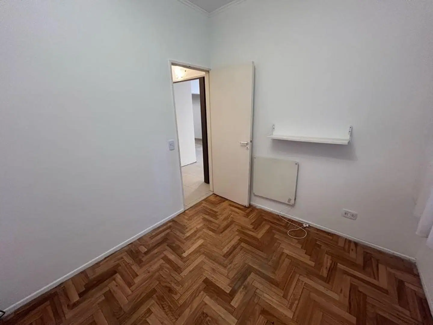 3 amb con al frente con patio cubierto/ dormitorio 4