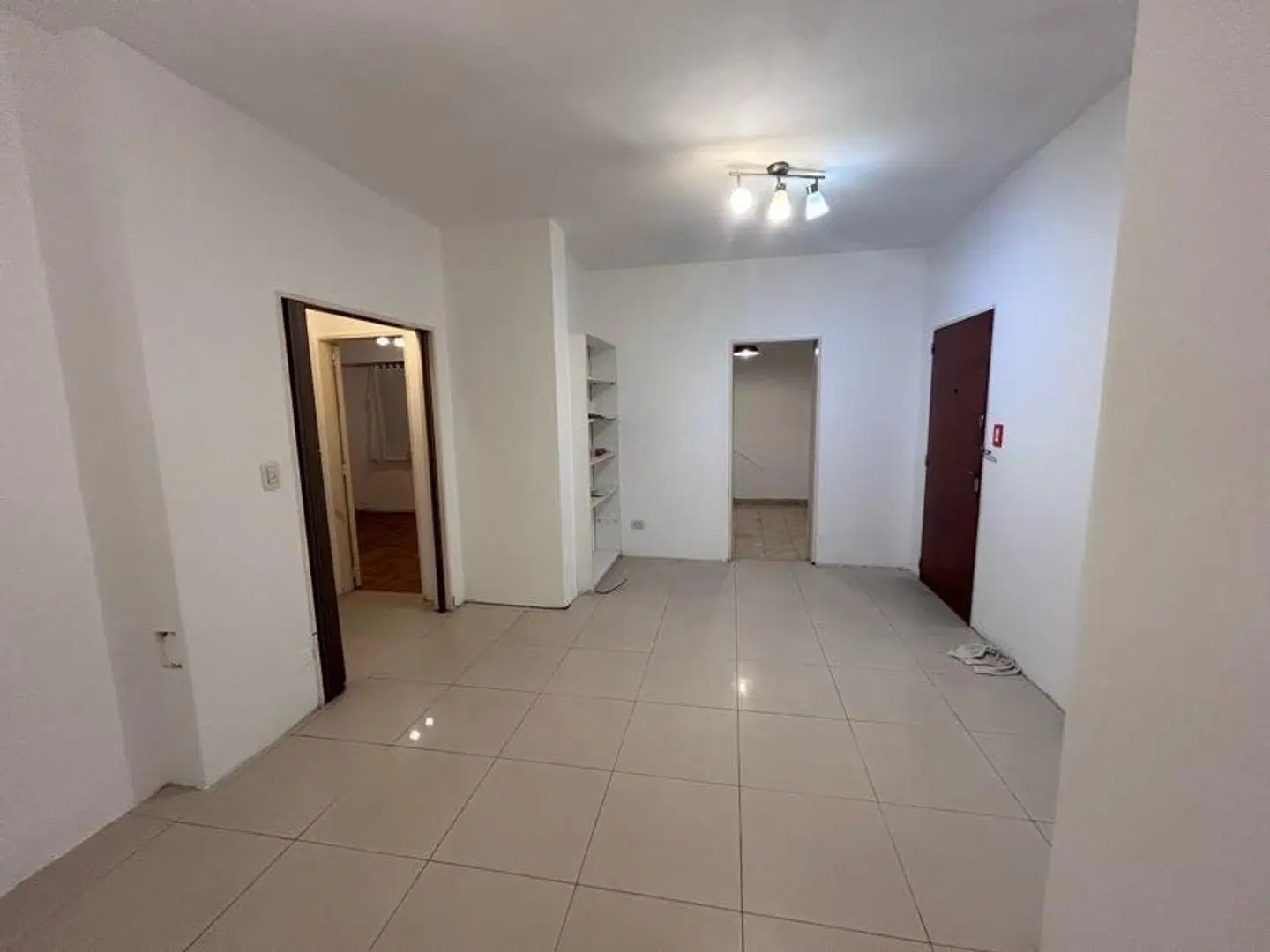 3 amb al frente con patio cubierto/ dormitorio 3
