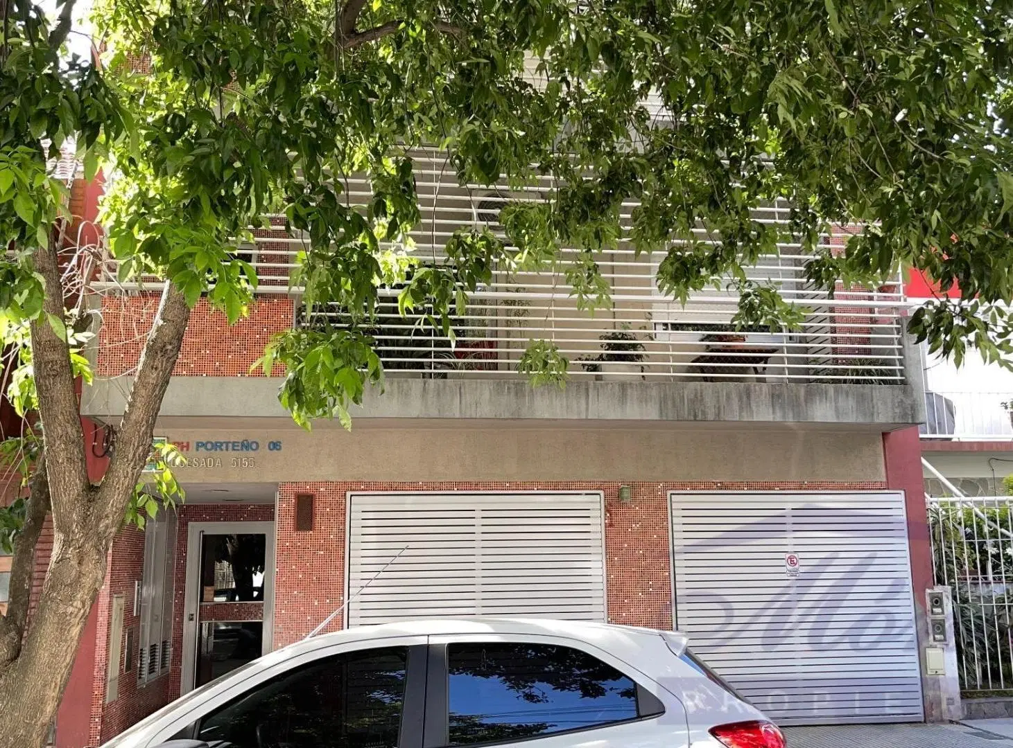 Hermoso 2 amb con jardín propio! 3