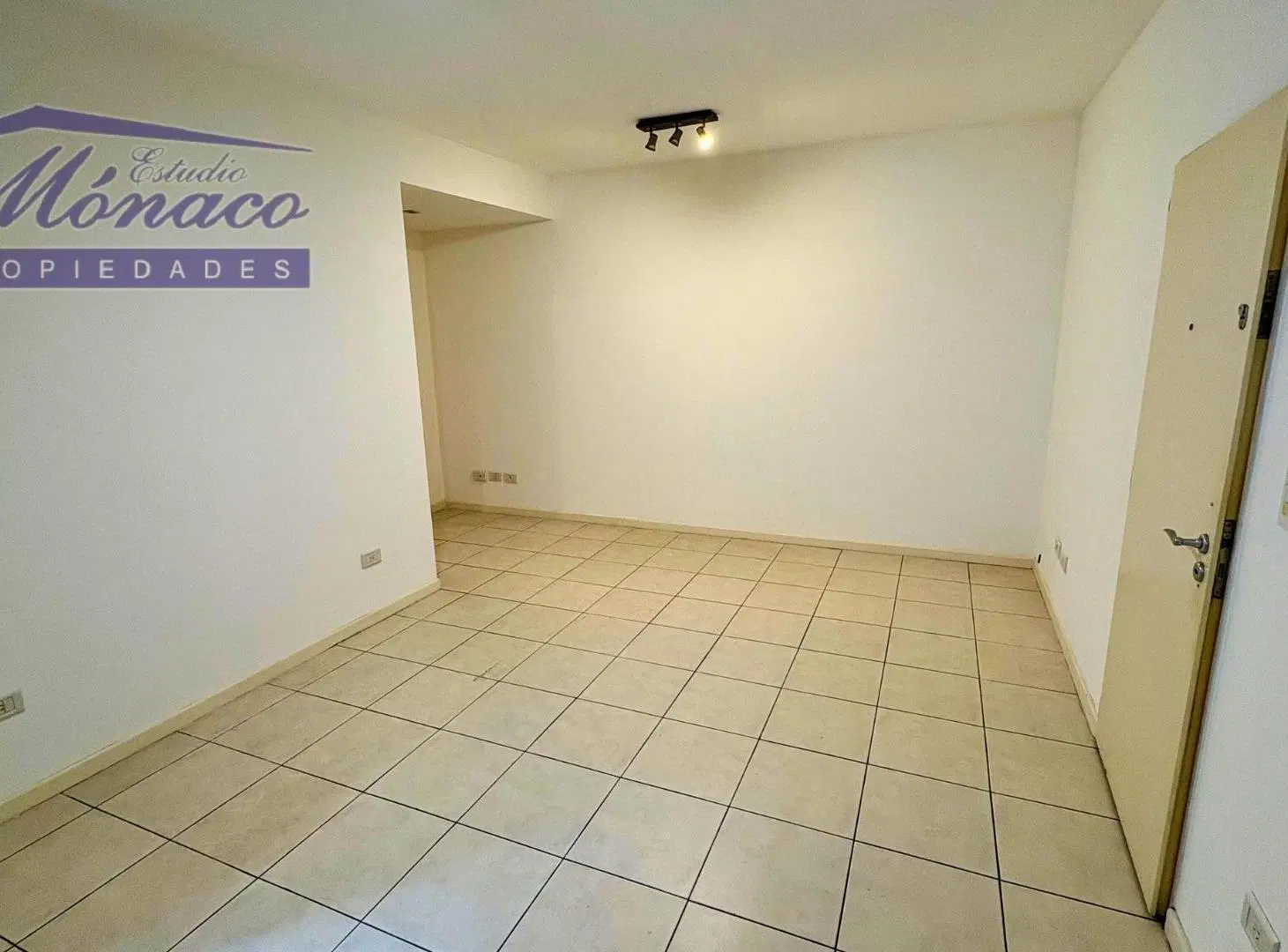 Hermoso 2 ambientes con patio! Edif con SUM/Parrilla 5