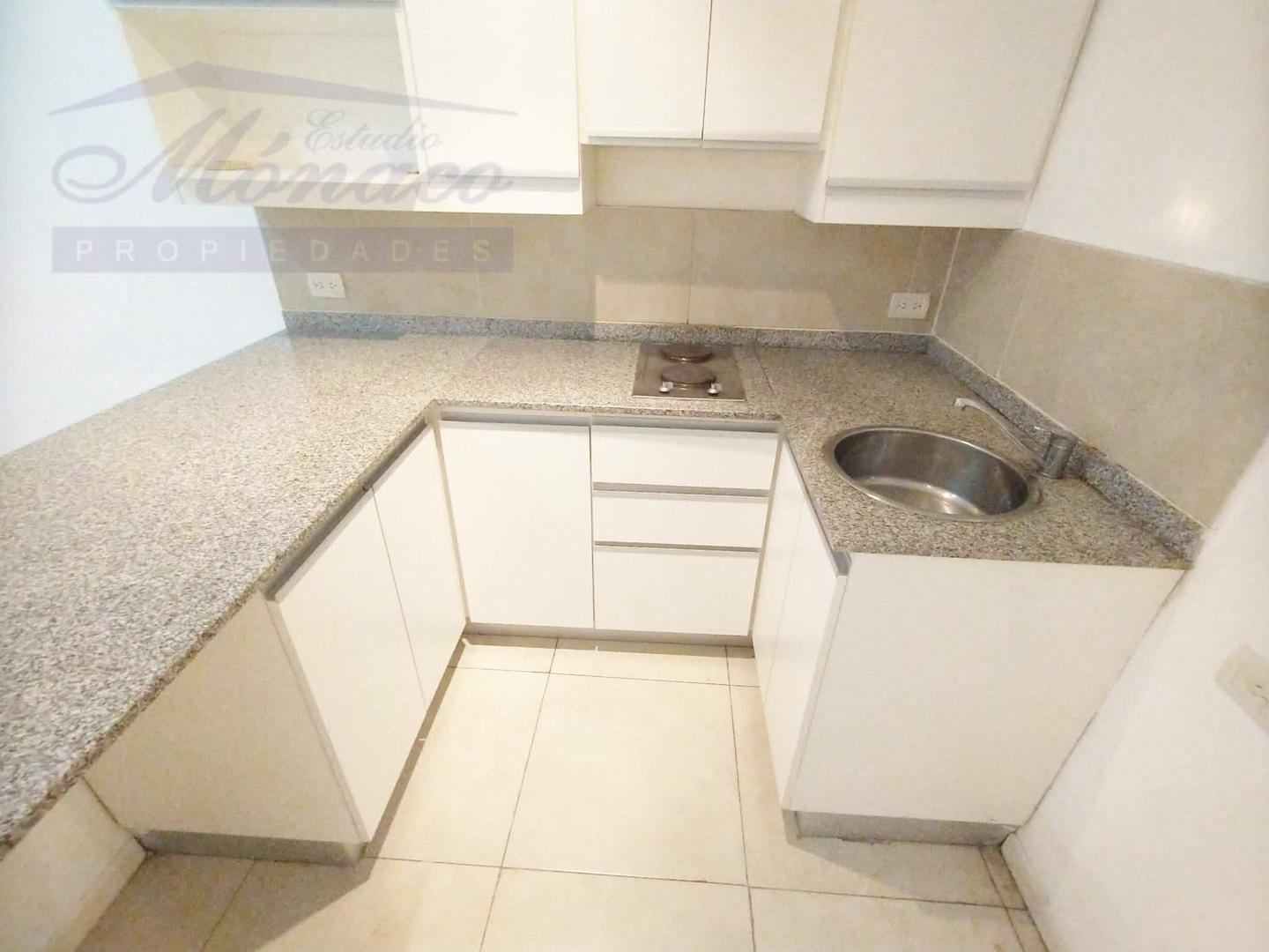 Foto de 2 amb fte semipiso con balcon. Edif con Piscina y Parrilla.-, imagen 2