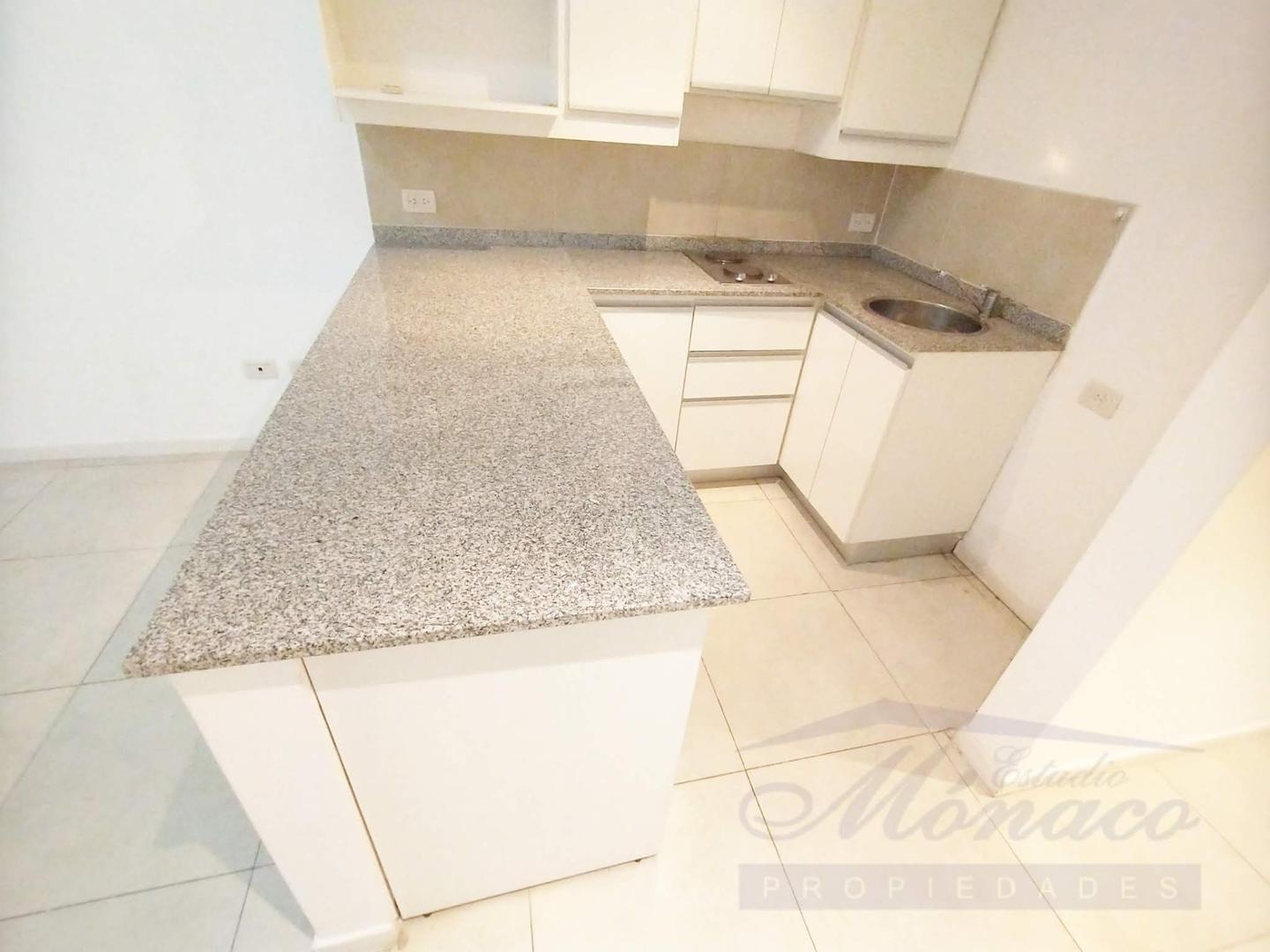 Foto de 2 amb fte semipiso con balcon. Edif con Piscina y Parrilla.-, imagen 4