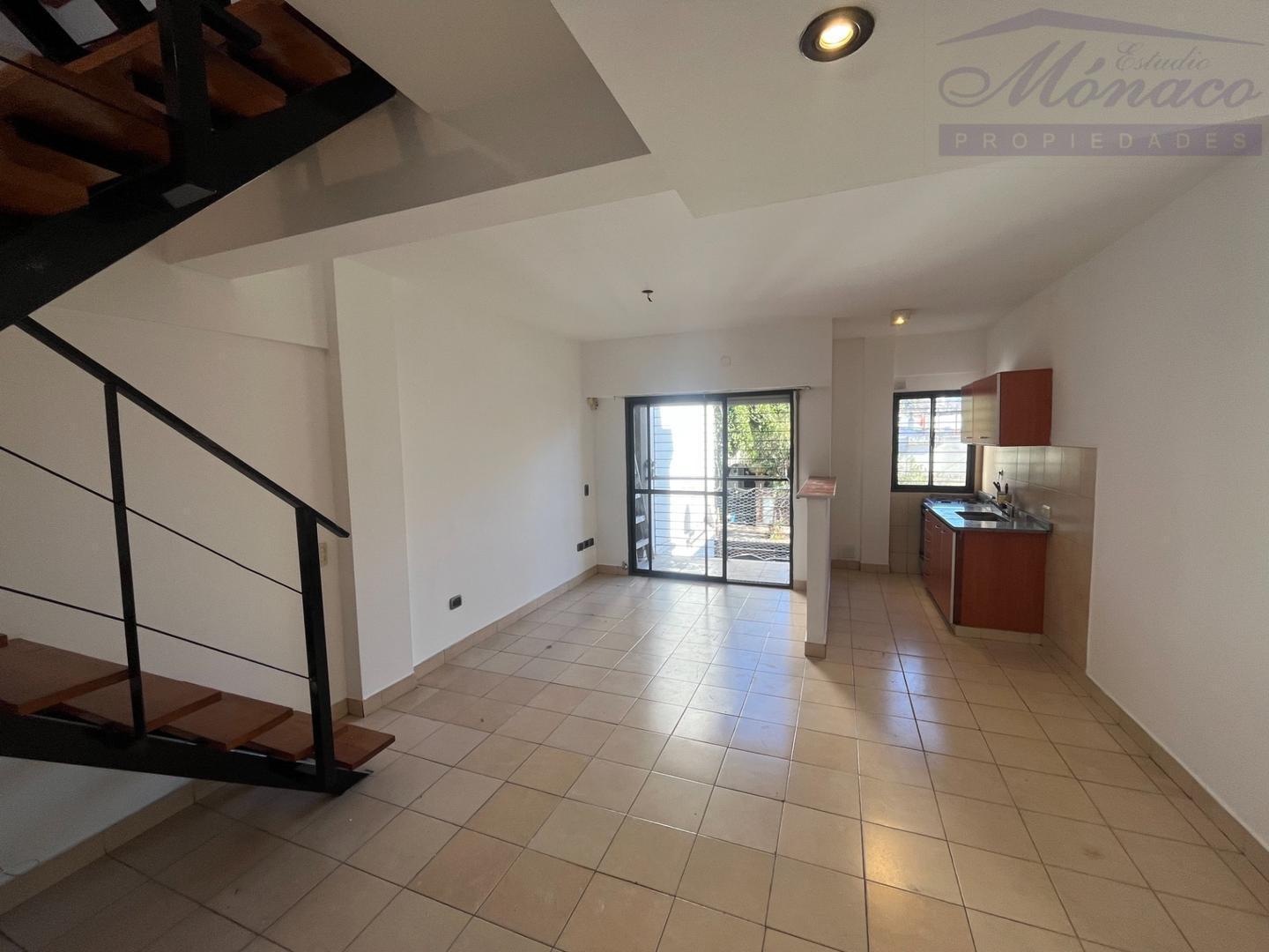 Foto de UNICO! Ph 2 amb en Duplex con Terraza Propia! 77m2 totales, imagen 5