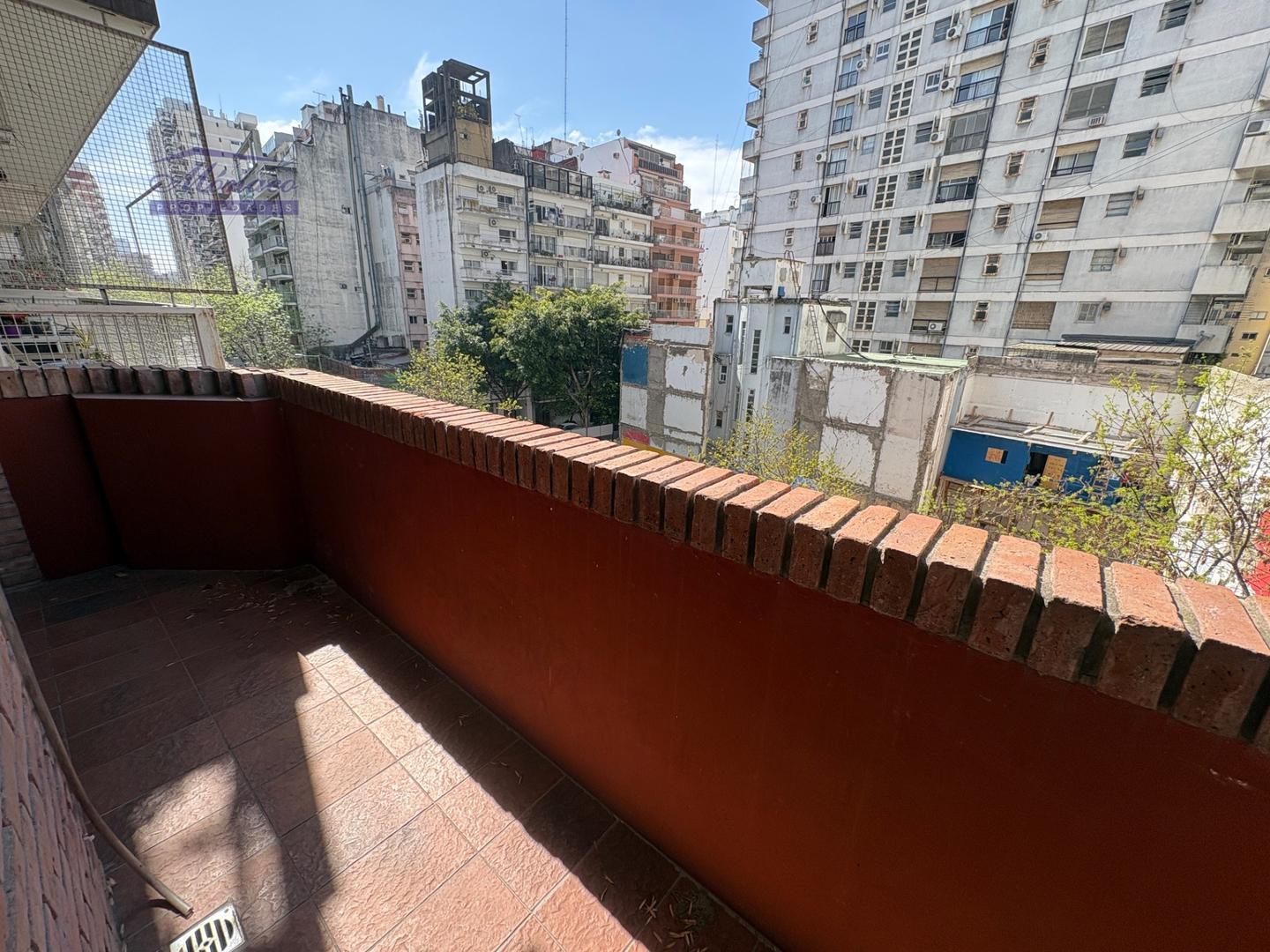 Foto de Hermoso 2 amb. con balcón al fte., imagen 5