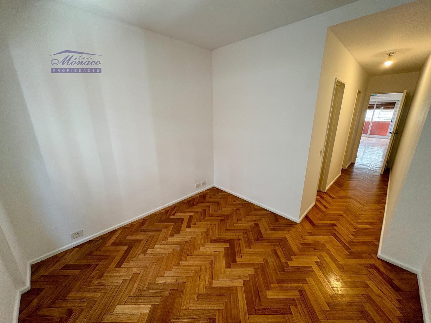 Foto de Hermoso 2 amb. con balcón al fte., imagen 4