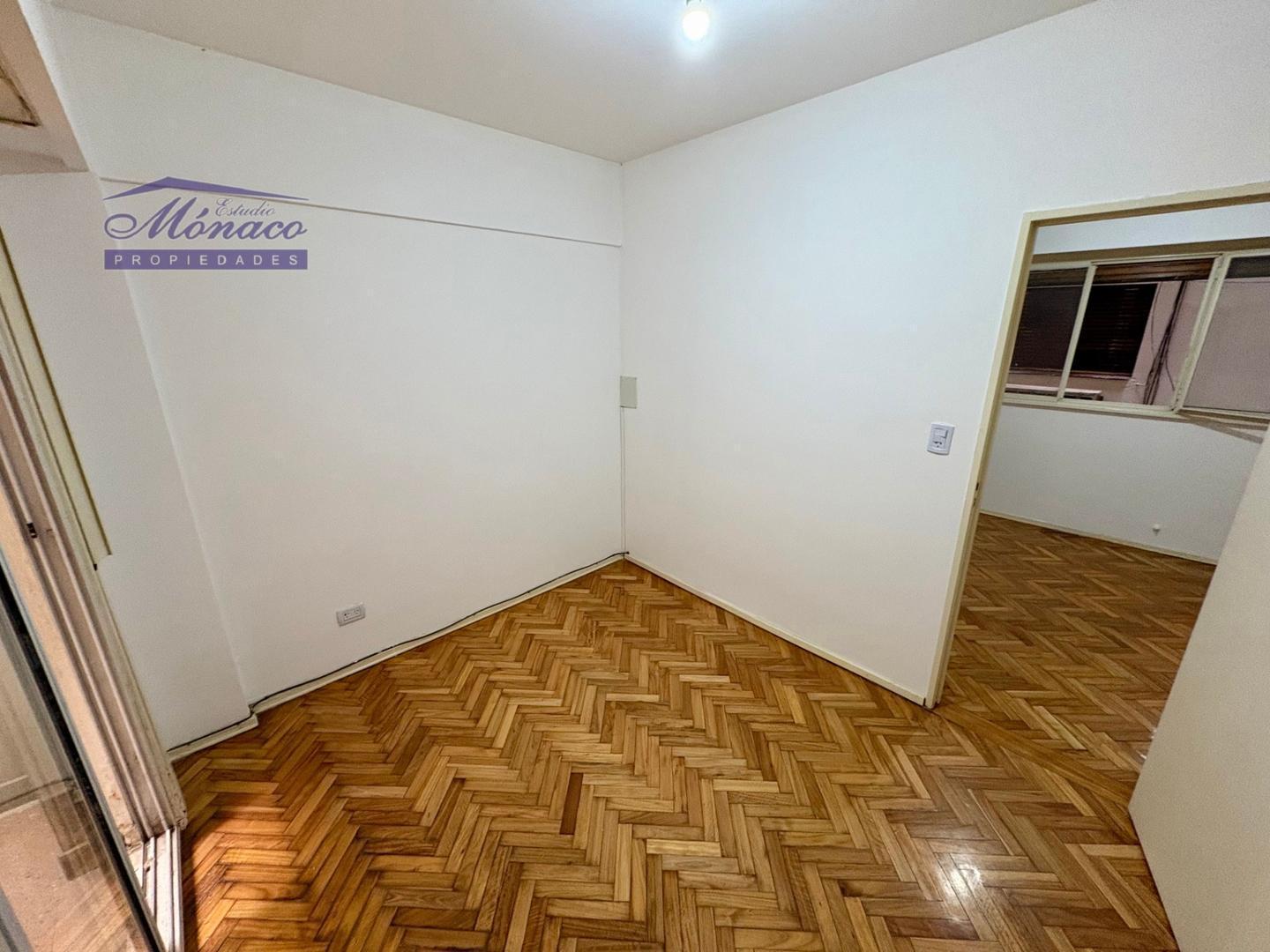 Foto de 2 Amb Lateral Patio Impecable estado.-, imagen 5