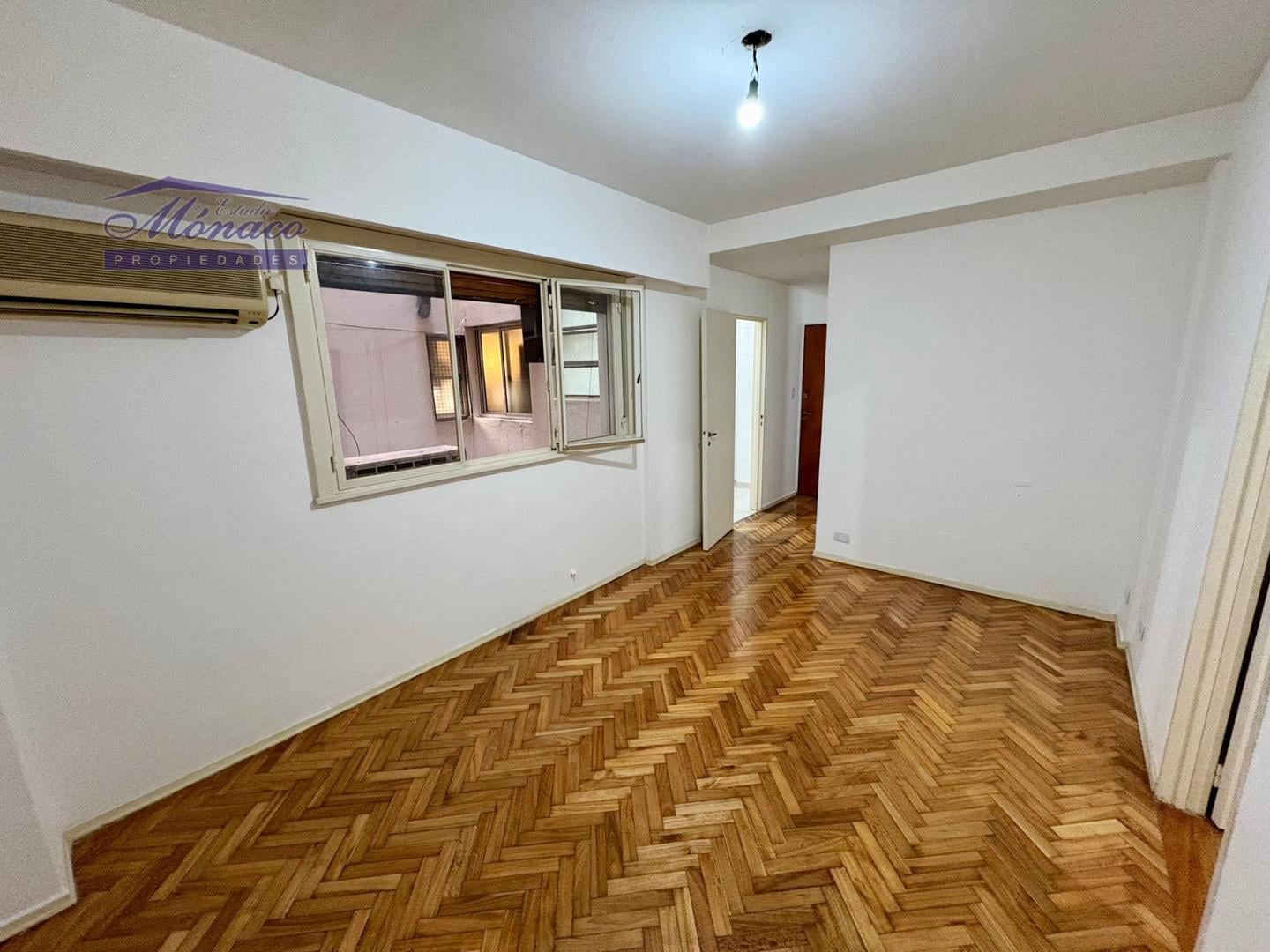 Foto de 2 Amb Lateral Patio Impecable estado.-, imagen 1