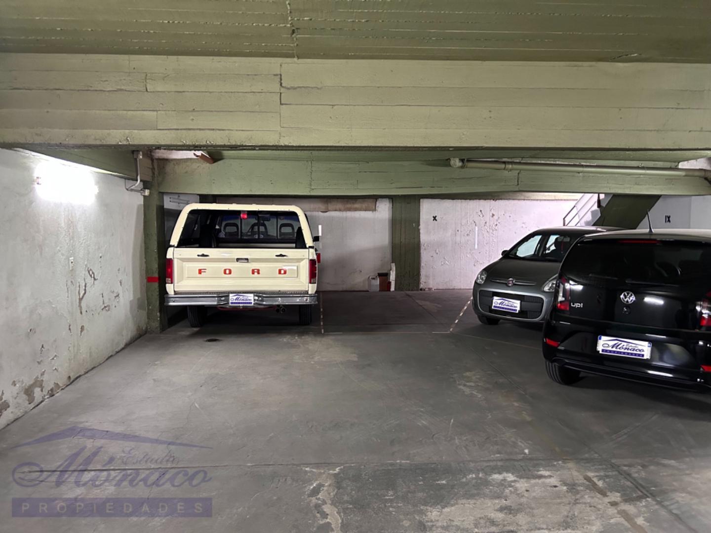 Foto de Excelente Cochera Cubierta, Amplia y Facil acceso..-, imagen 3